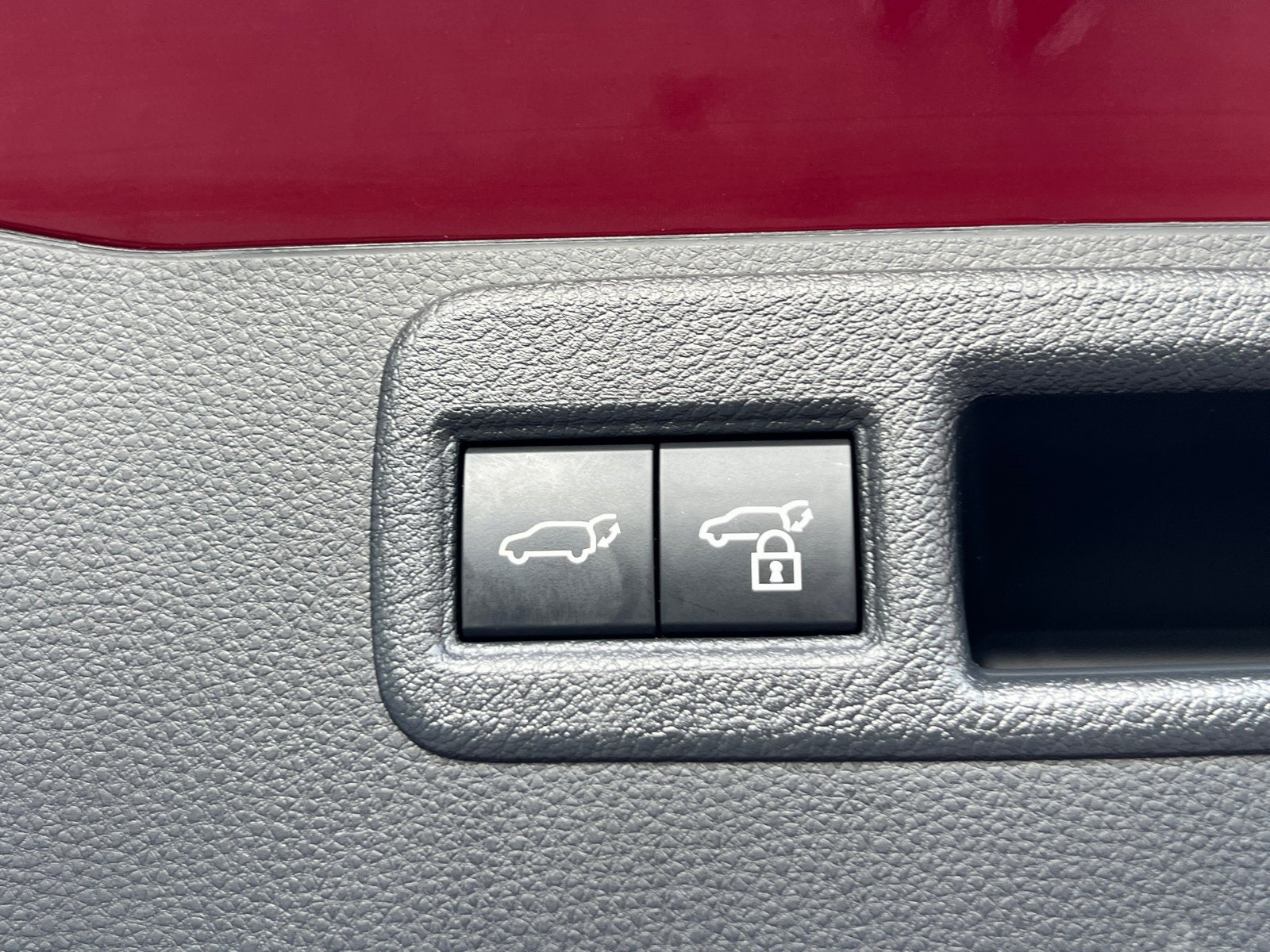 2024 Toyota Venza Nightshade