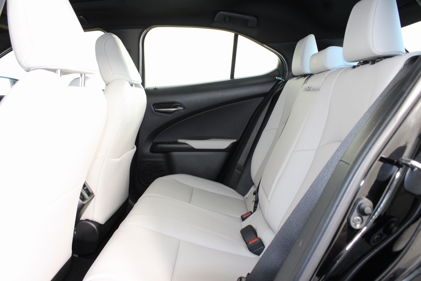 2020 Lexus UX 250h Base