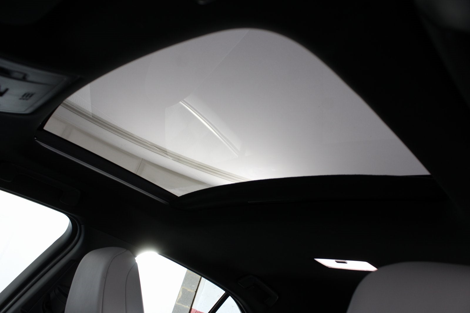 2020 Lexus UX 250h Base