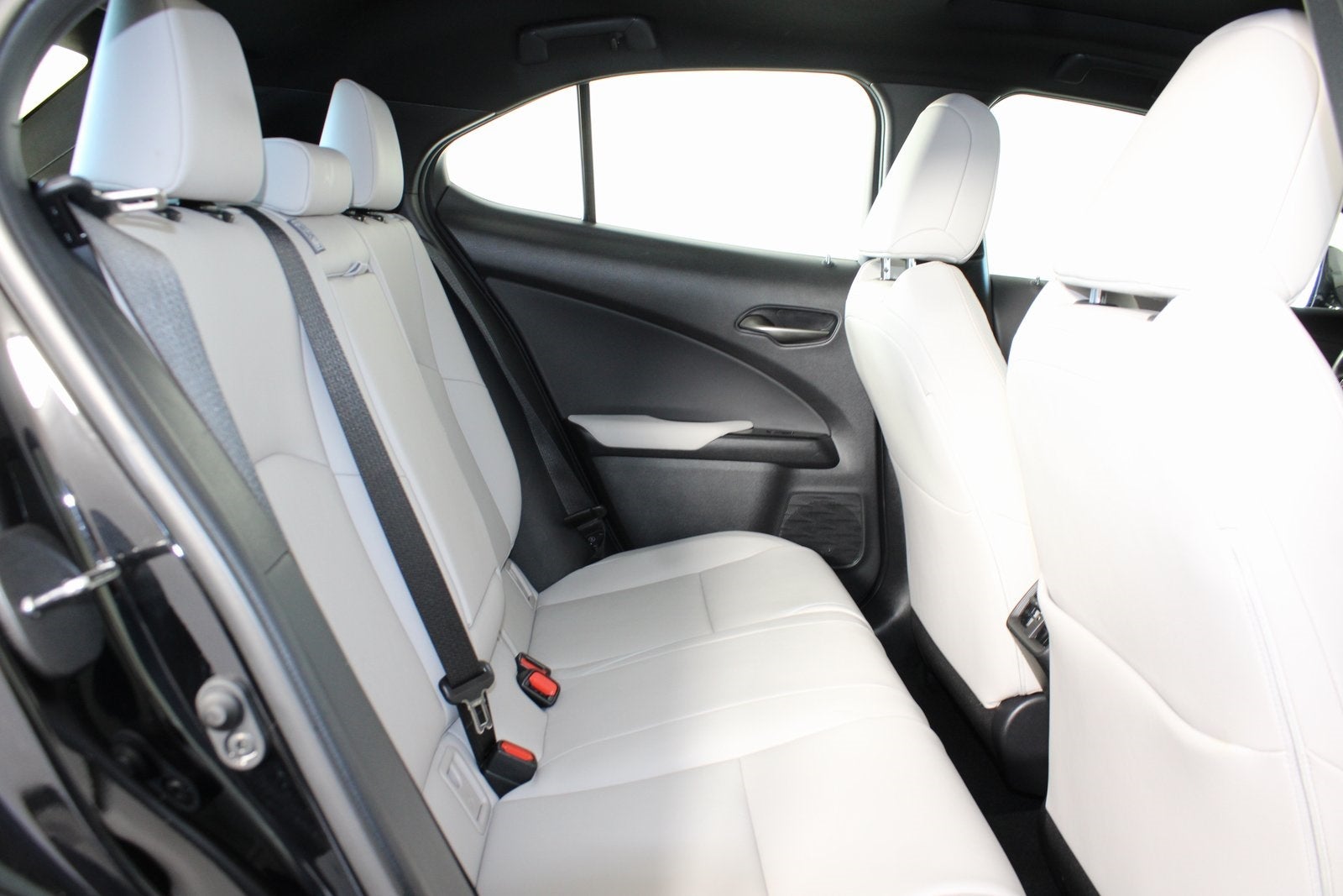 2020 Lexus UX 250h Base