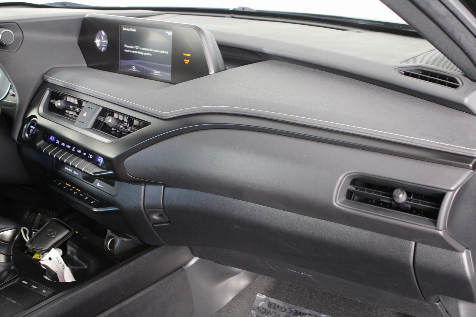 2020 Lexus UX 250h Base