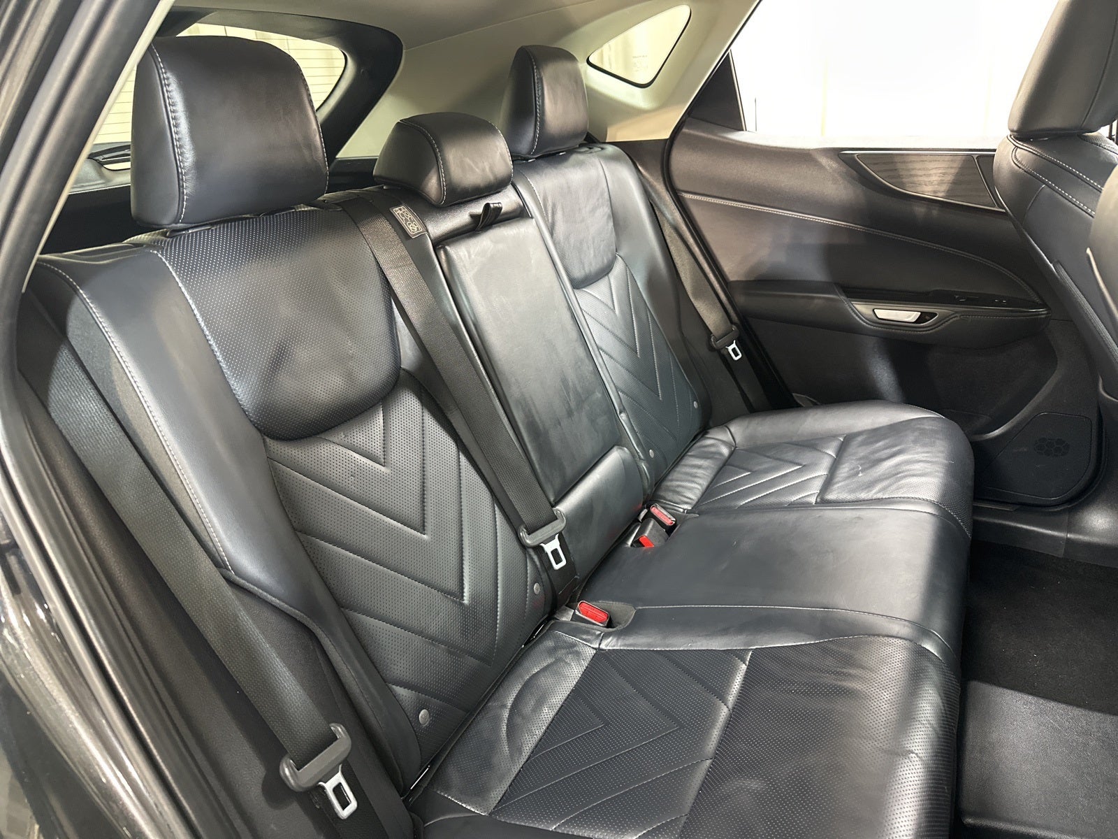 2022 Lexus NX 450h+ Luxury