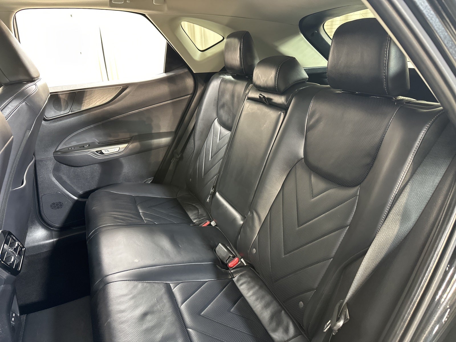 2022 Lexus NX 450h+ Luxury