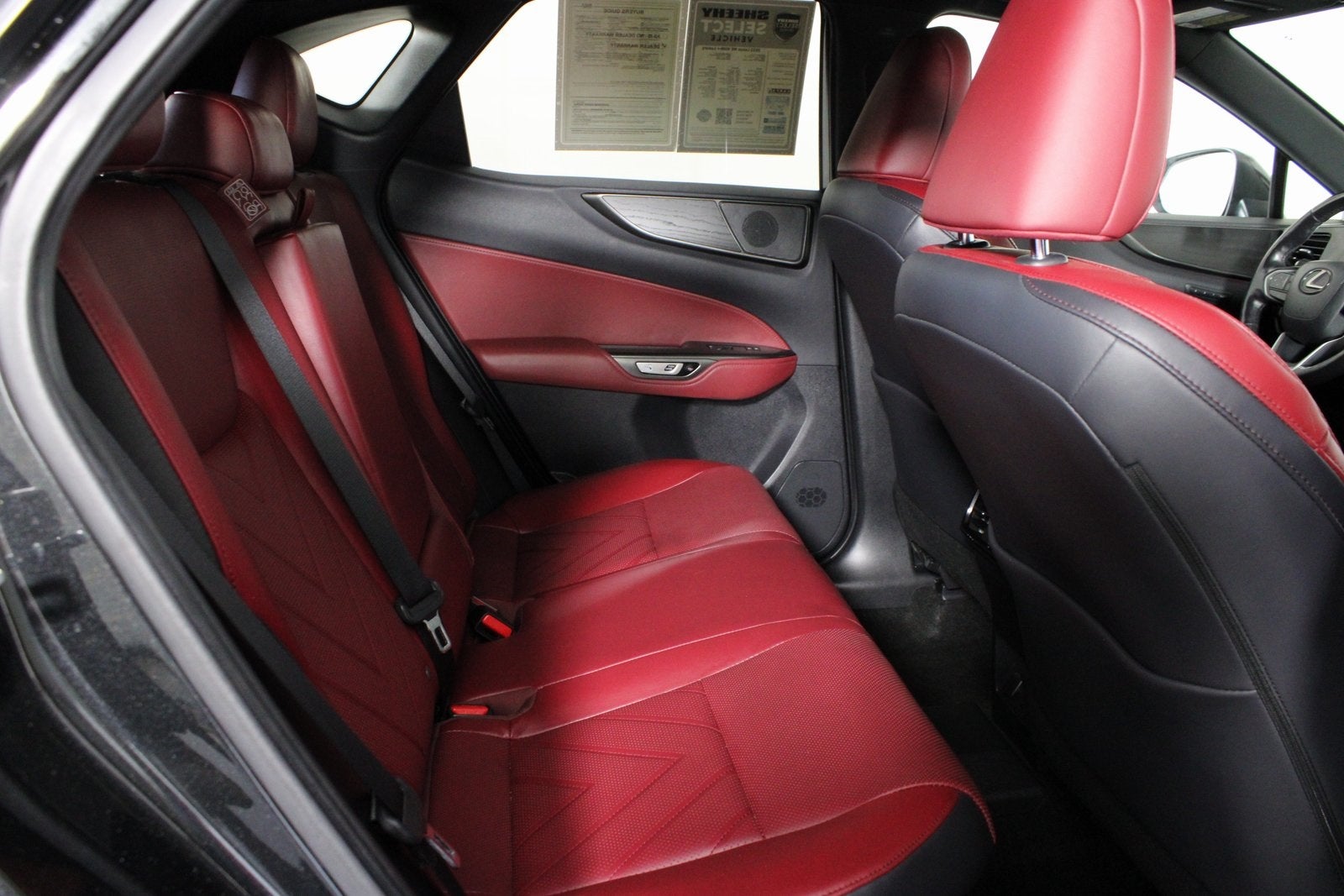 2022 Lexus NX 450h+ Luxury