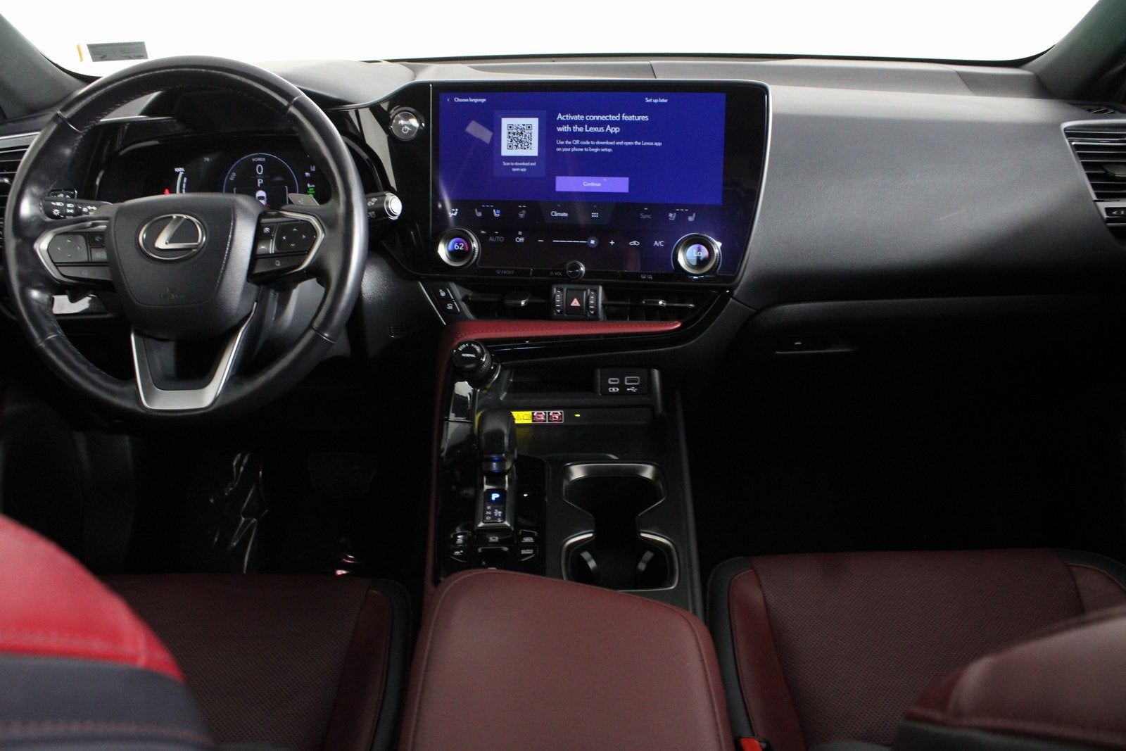 2022 Lexus NX 450h+ Luxury