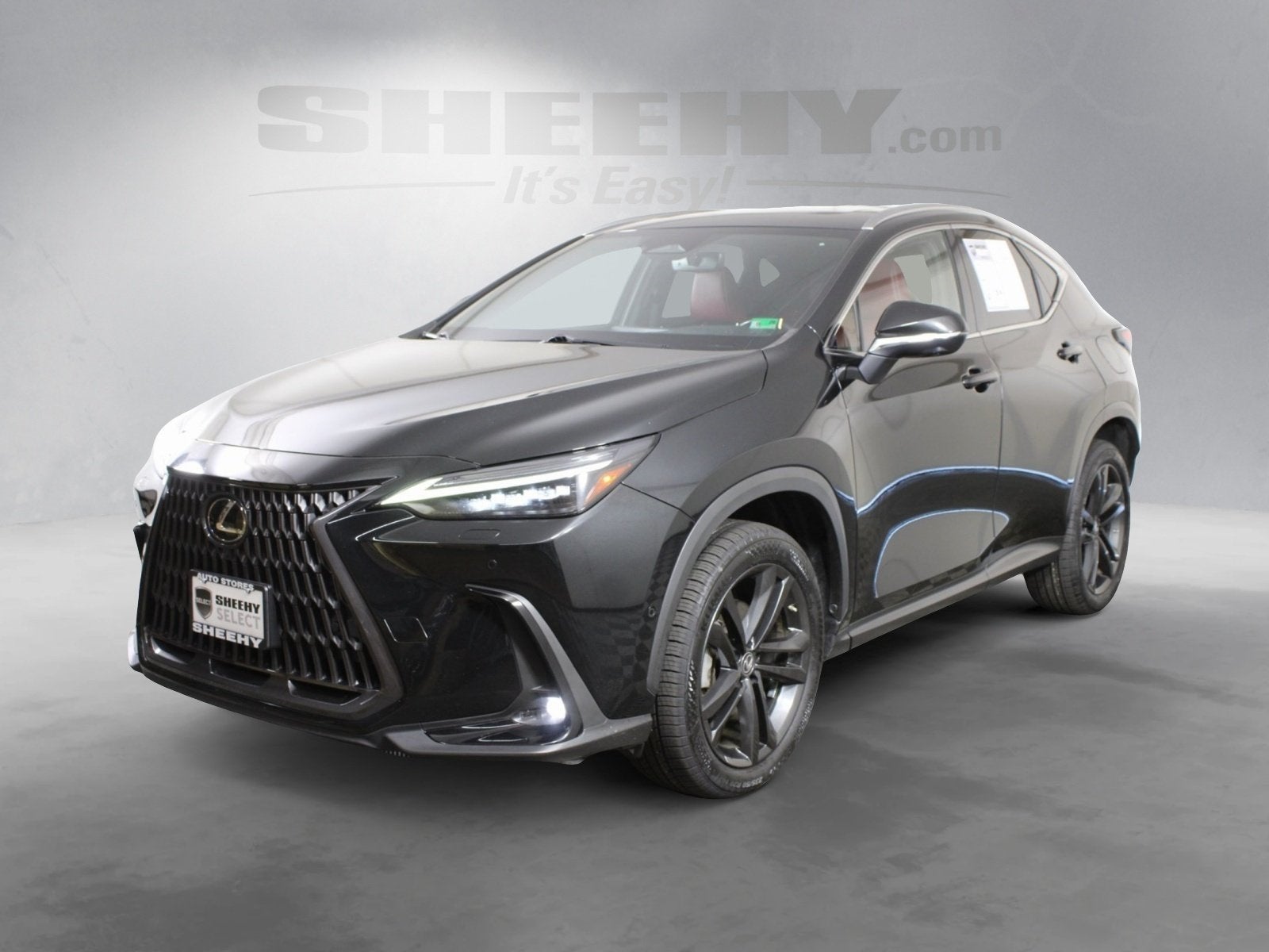 2022 Lexus NX 450h+ Luxury
