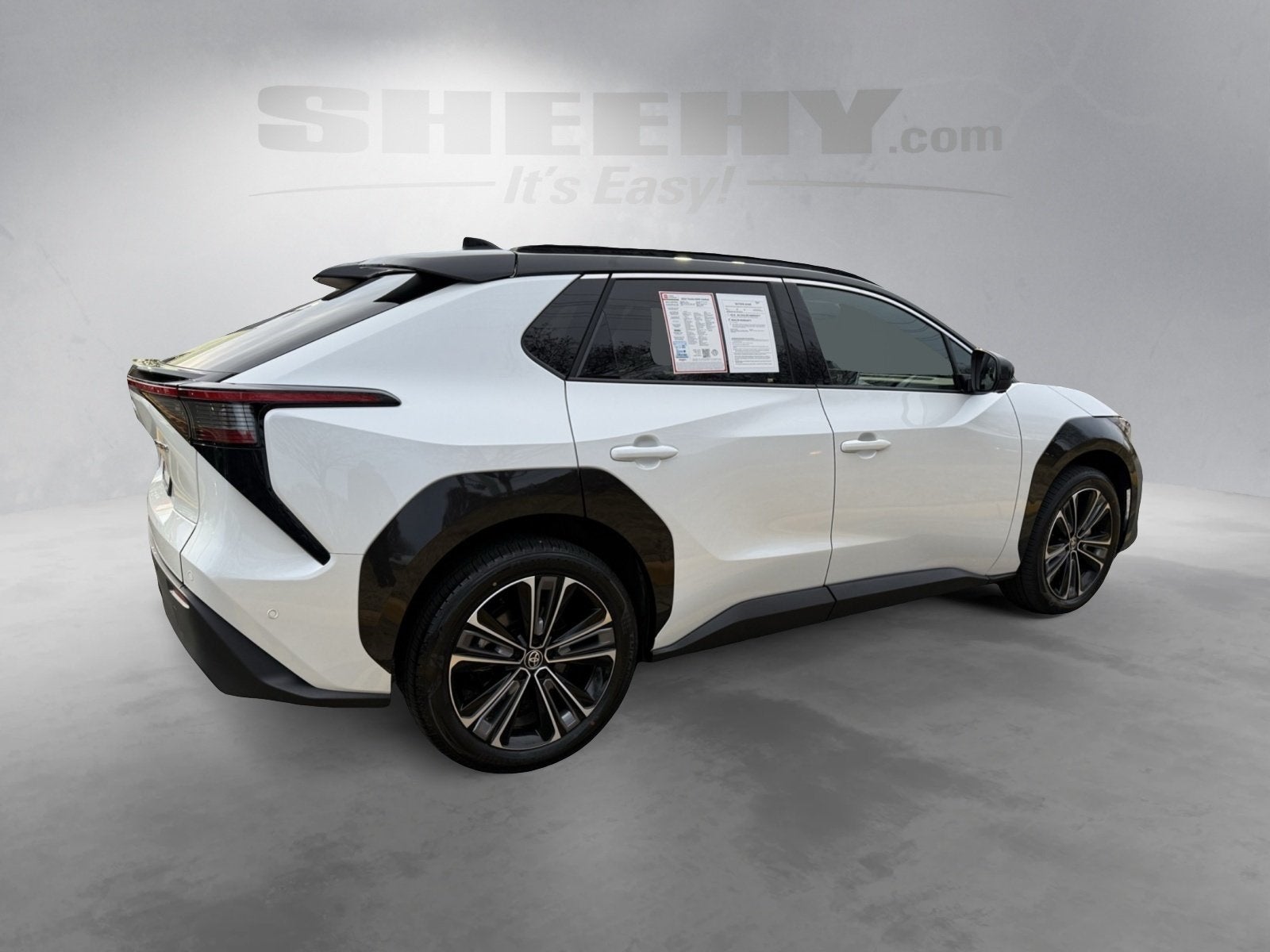 2024 Toyota bZ4X Limited