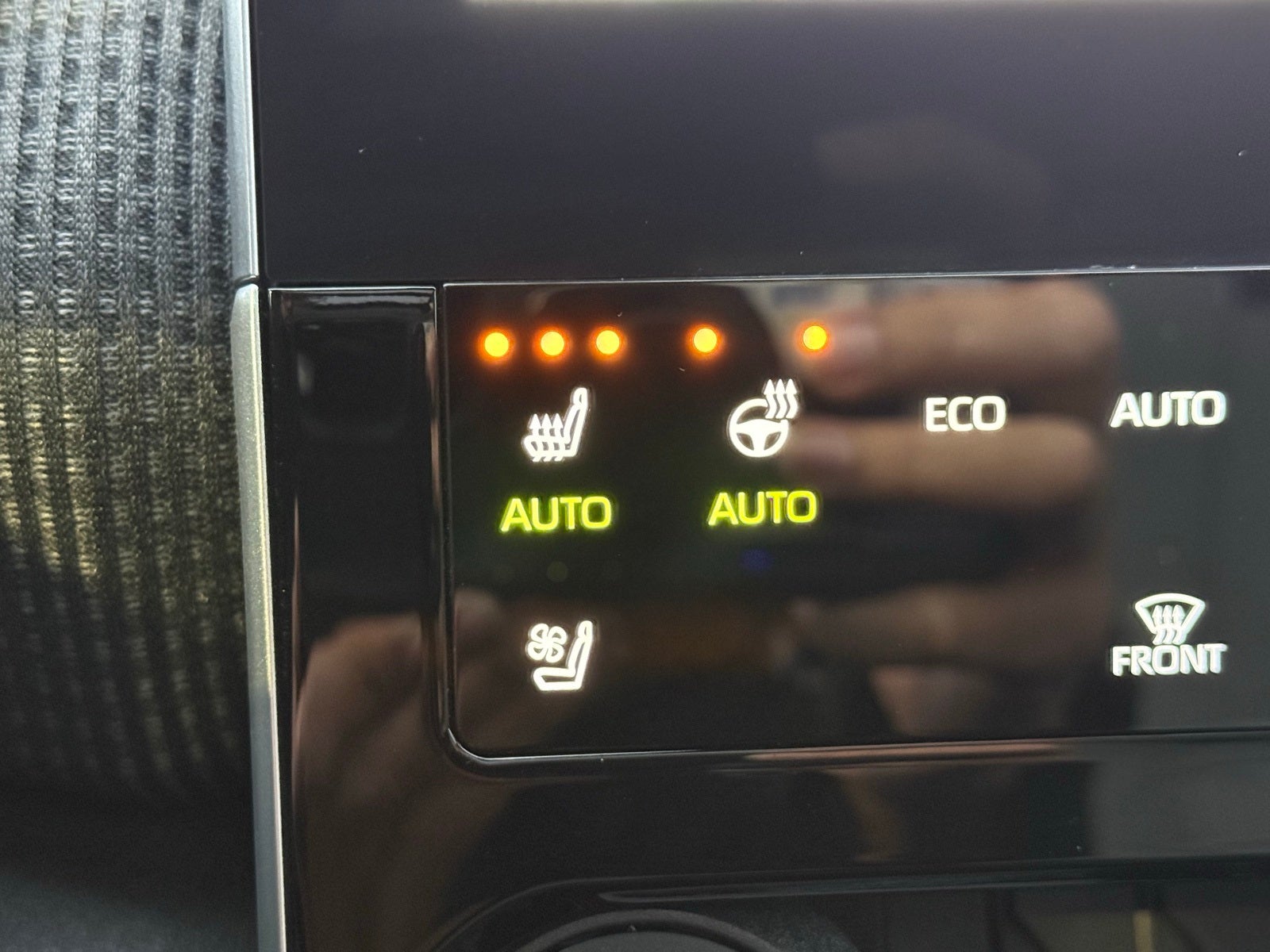 2024 Toyota bZ4X Limited