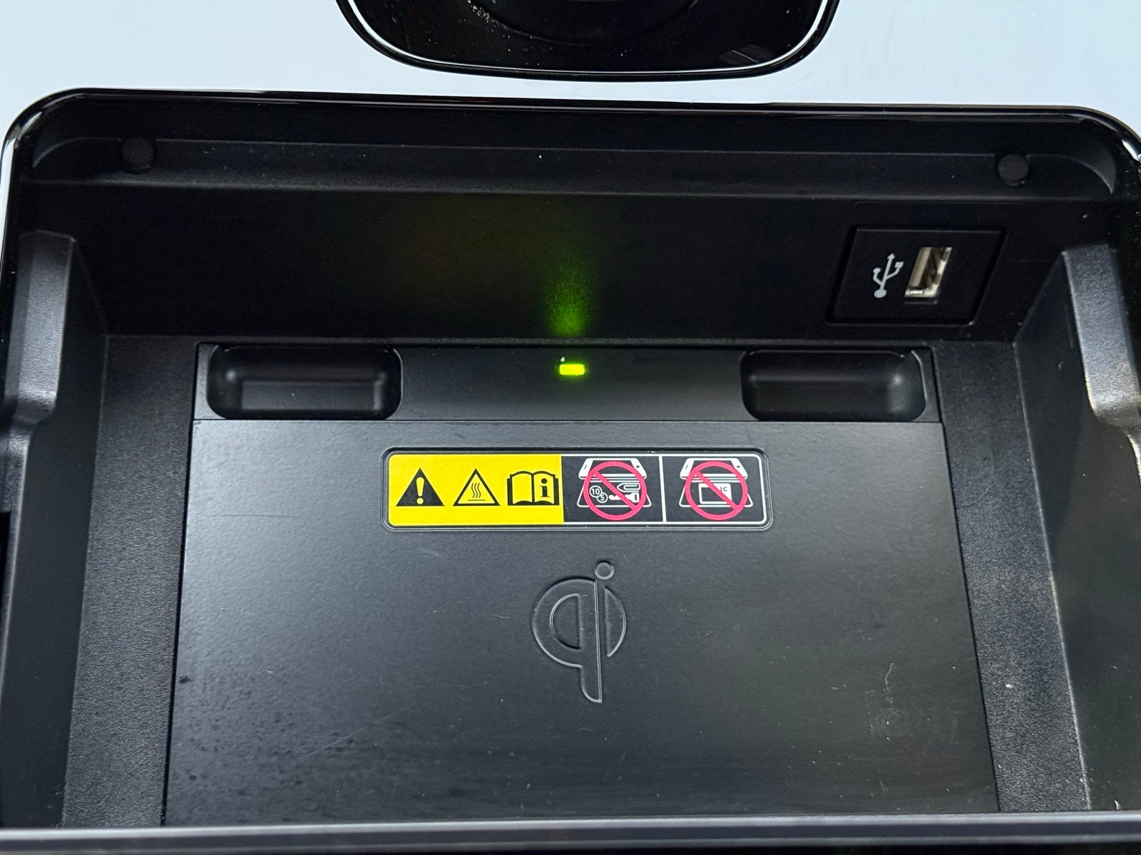 2024 Toyota bZ4X Limited