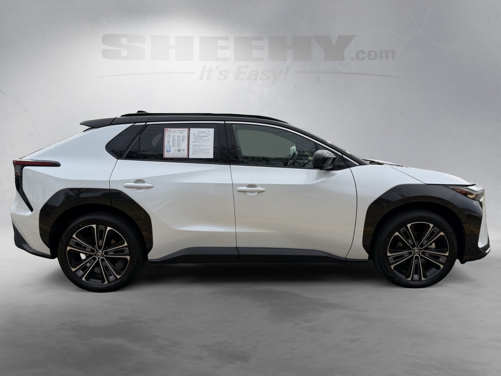 2024 Toyota bZ4X Limited