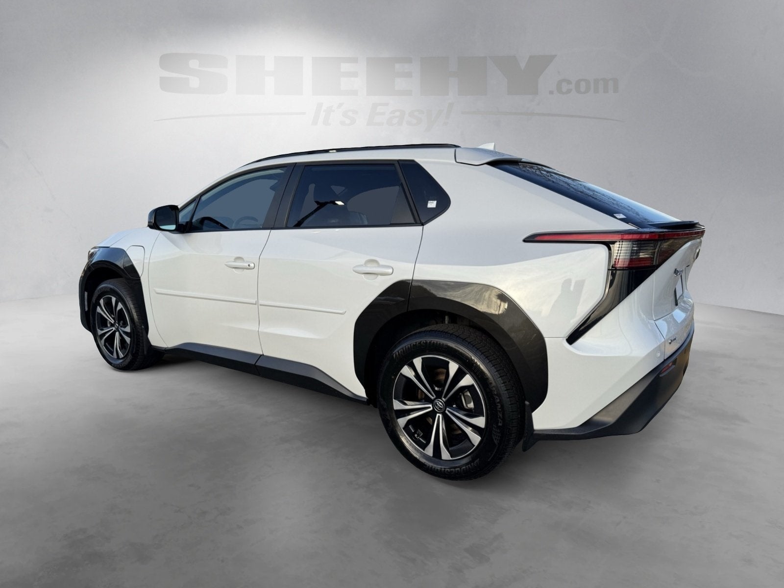 2024 Toyota bZ4X XLE