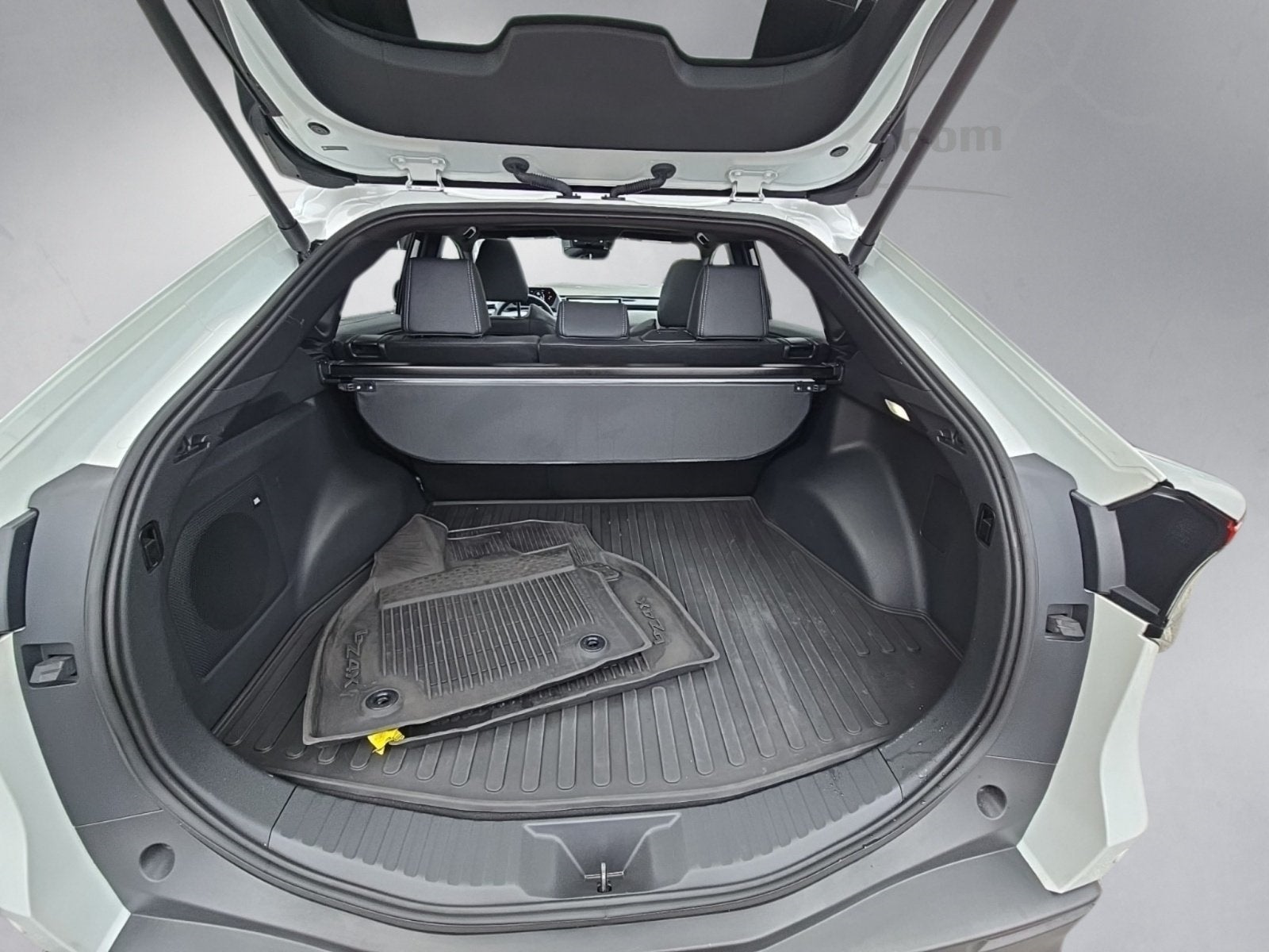 2024 Toyota bZ4X Limited