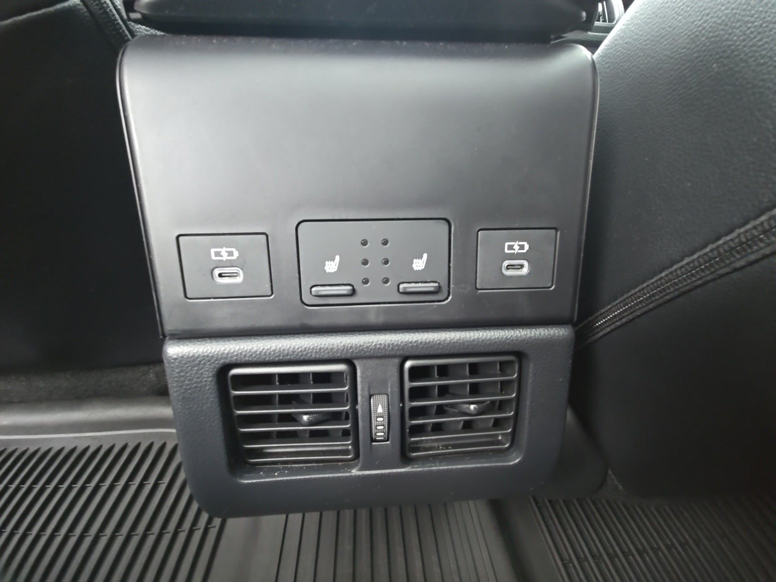 2024 Toyota bZ4X Limited