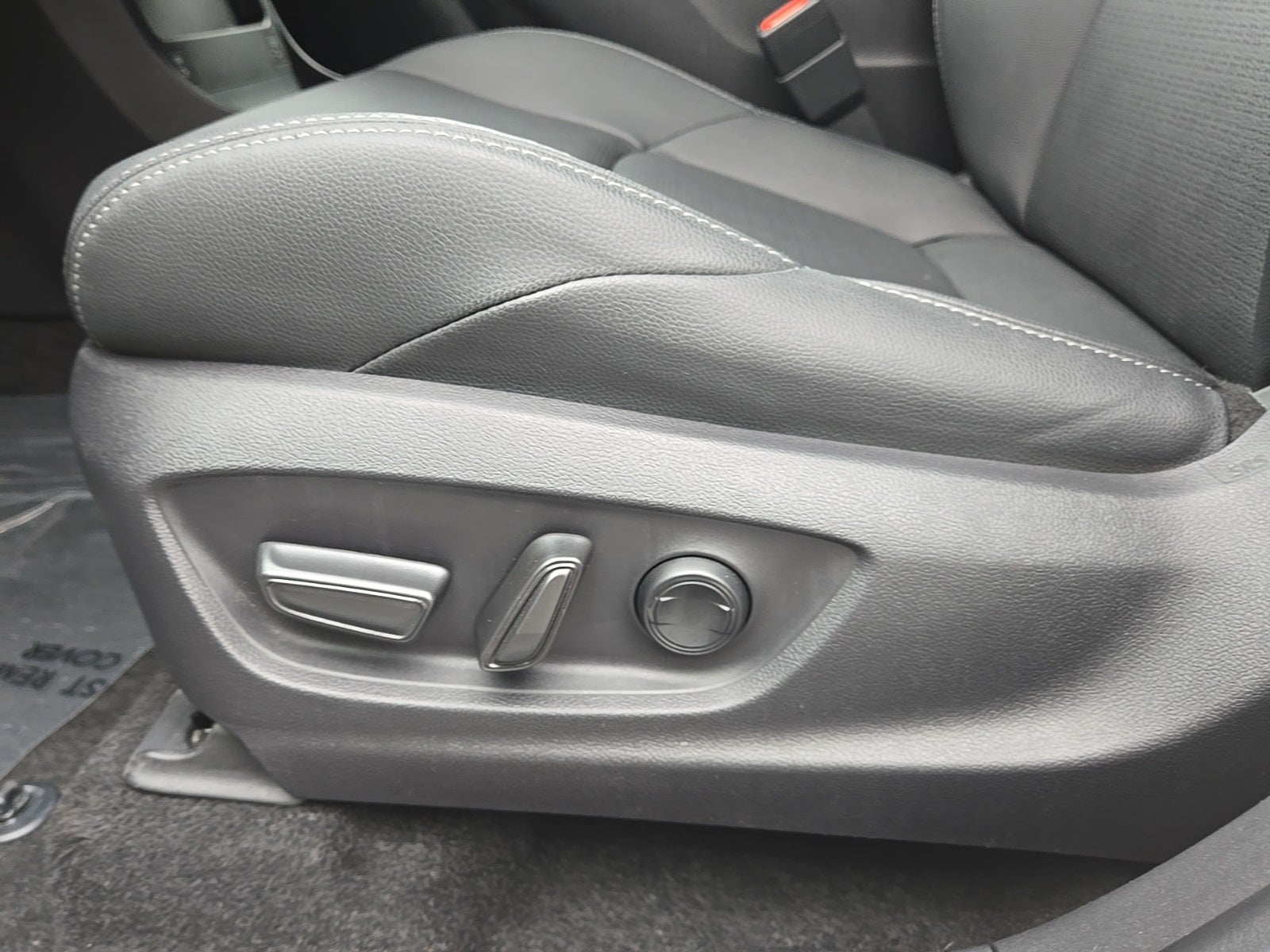 2024 Toyota bZ4X Limited