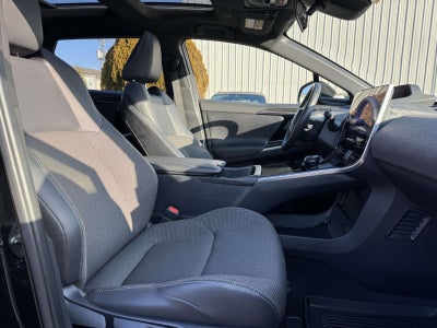 2024 Toyota bZ4X XLE