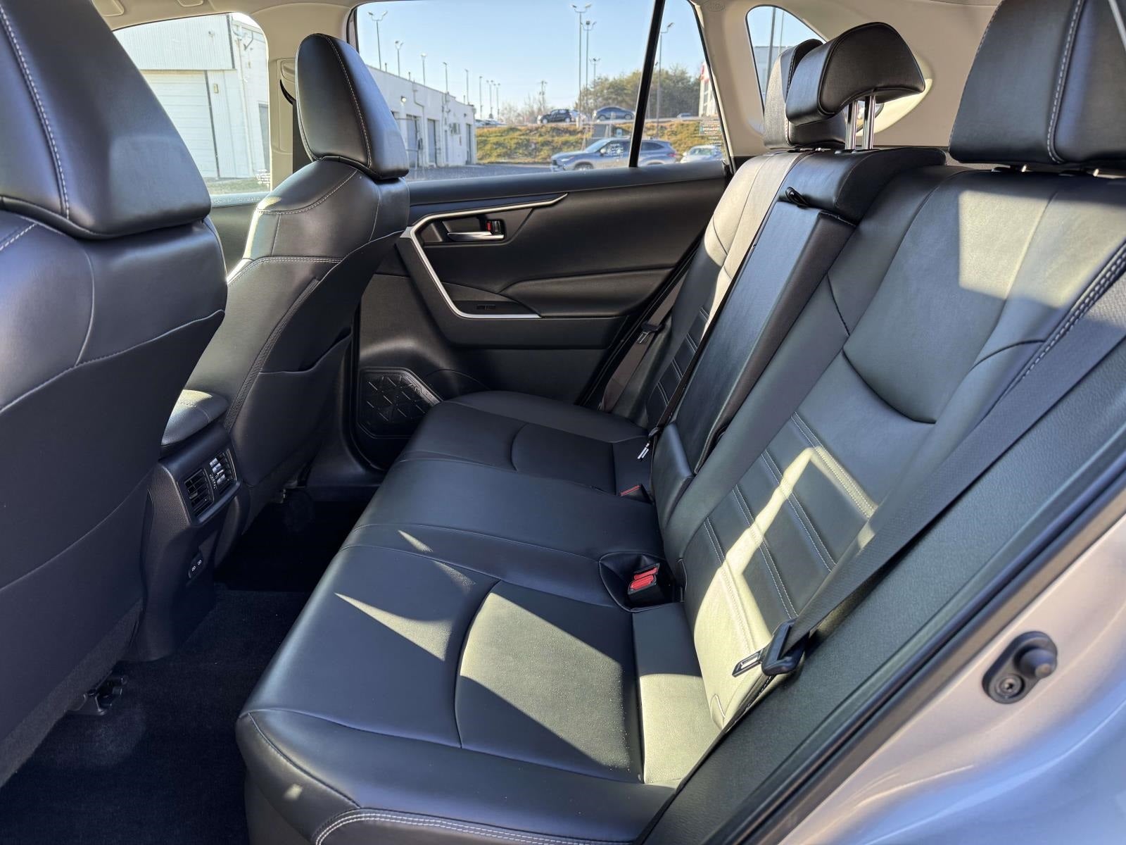 2023 Toyota RAV4 Hybrid XLE Premium