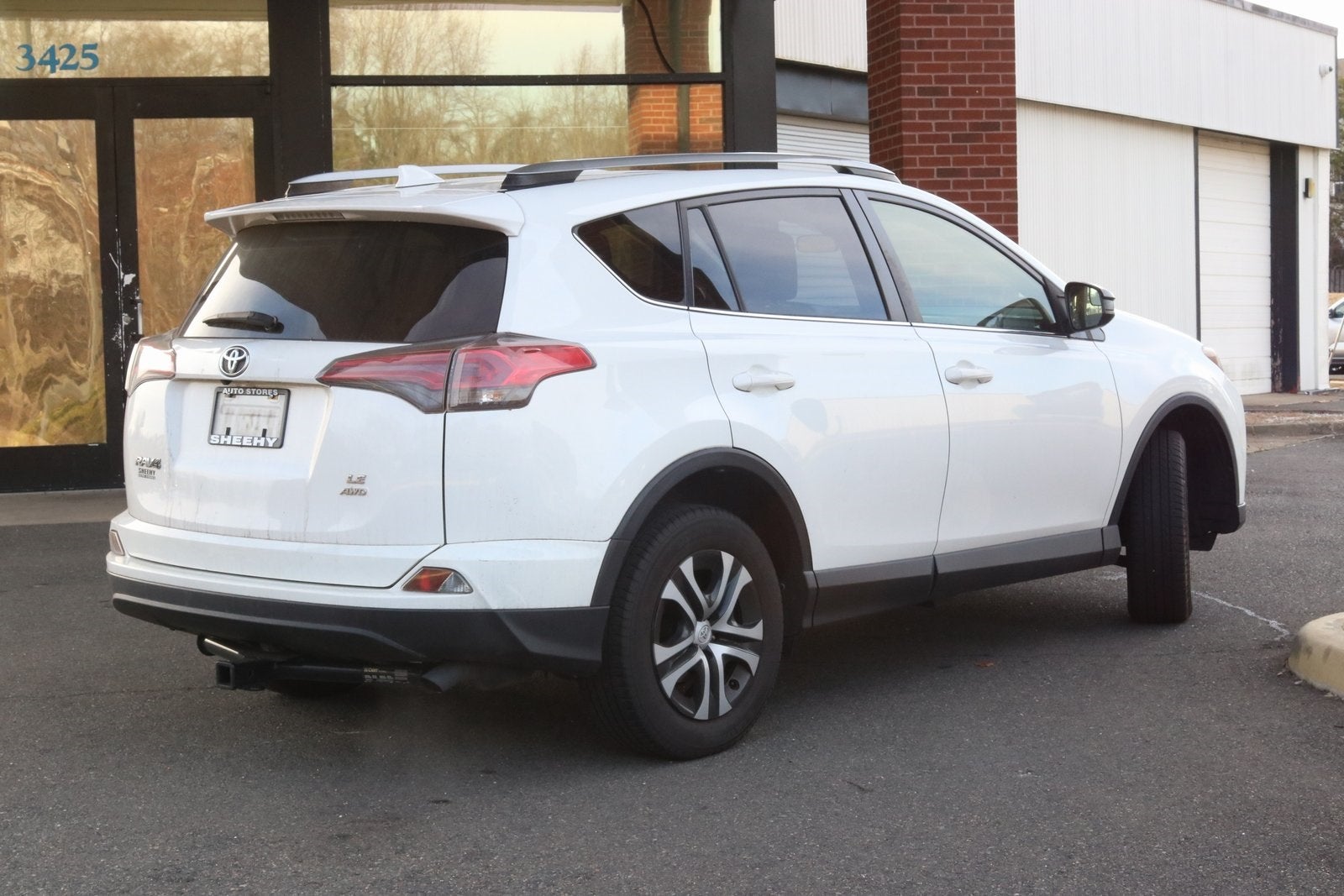 2017 Toyota RAV4 LE