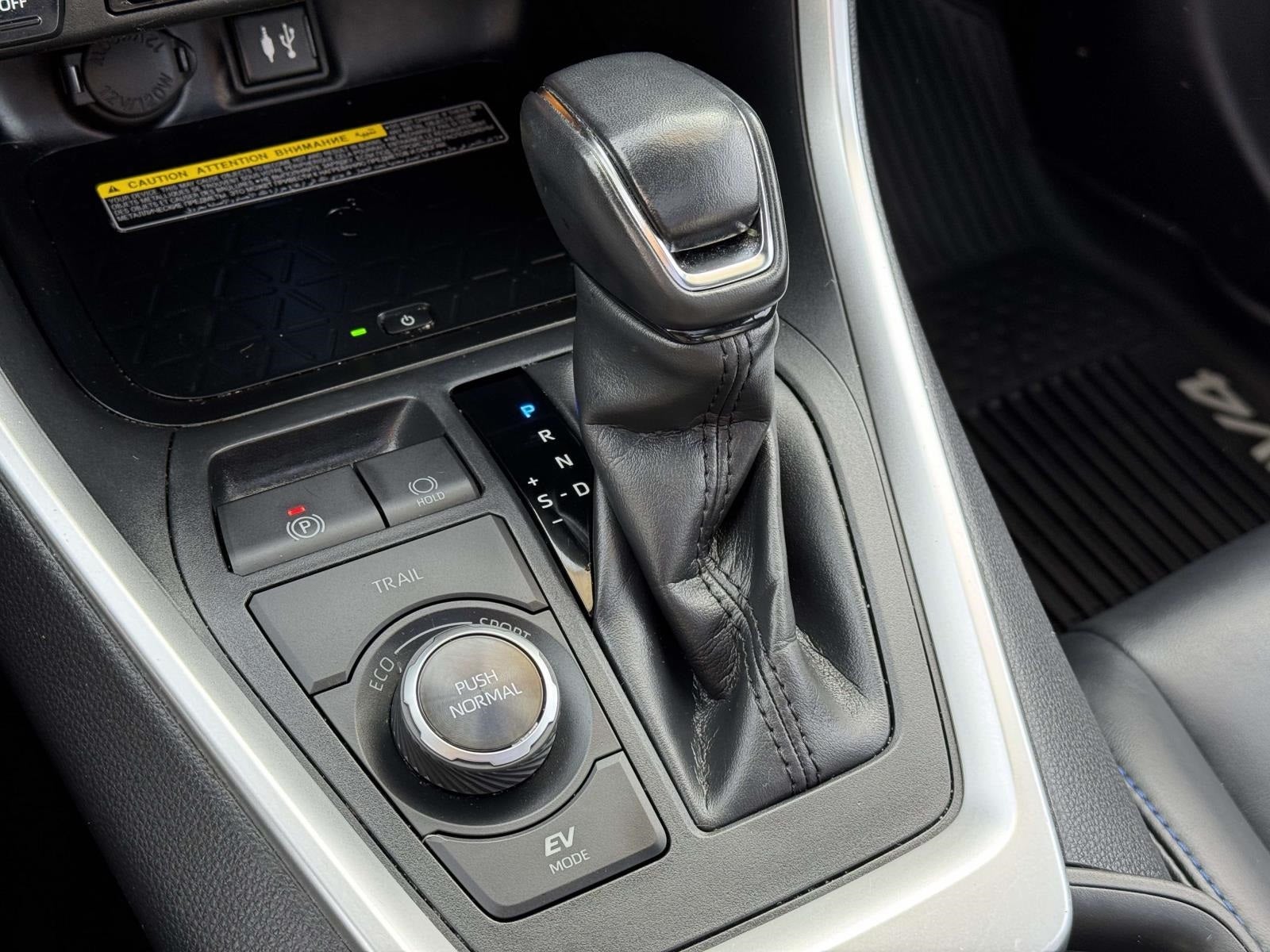 2019 Toyota RAV4 Hybrid XSE