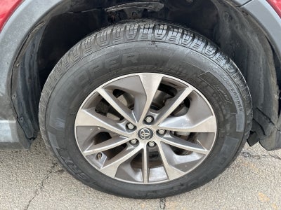 2018 Toyota RAV4 Hybrid LE