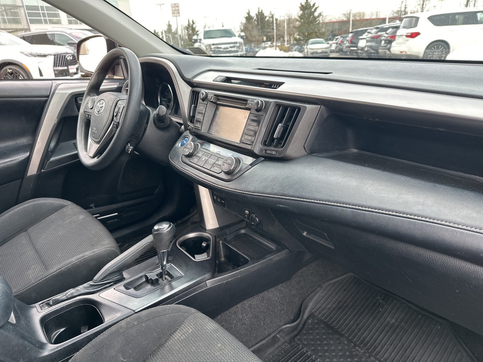 2018 Toyota RAV4 Hybrid LE