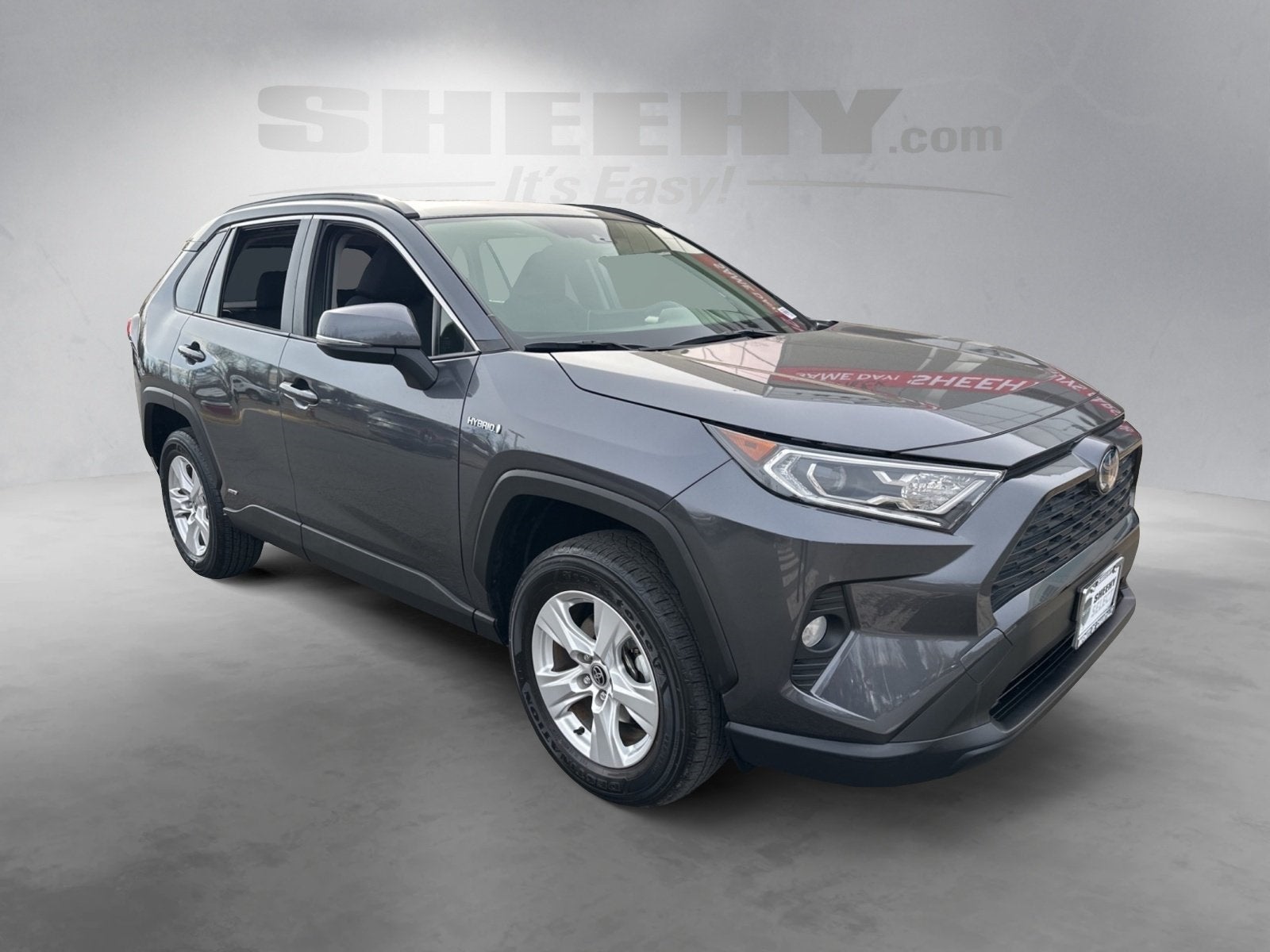 2021 Toyota RAV4 Hybrid XLE