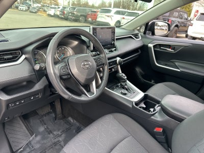 2021 Toyota RAV4 Hybrid XLE