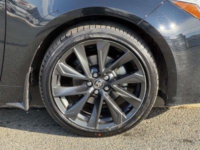 2025 Toyota Corolla Hatchback XSE