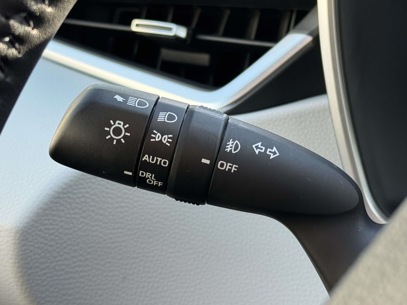 2025 Toyota Corolla Hatchback XSE