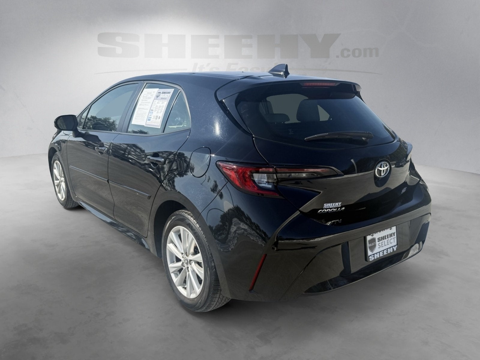 2023 Toyota Corolla Hatchback SE