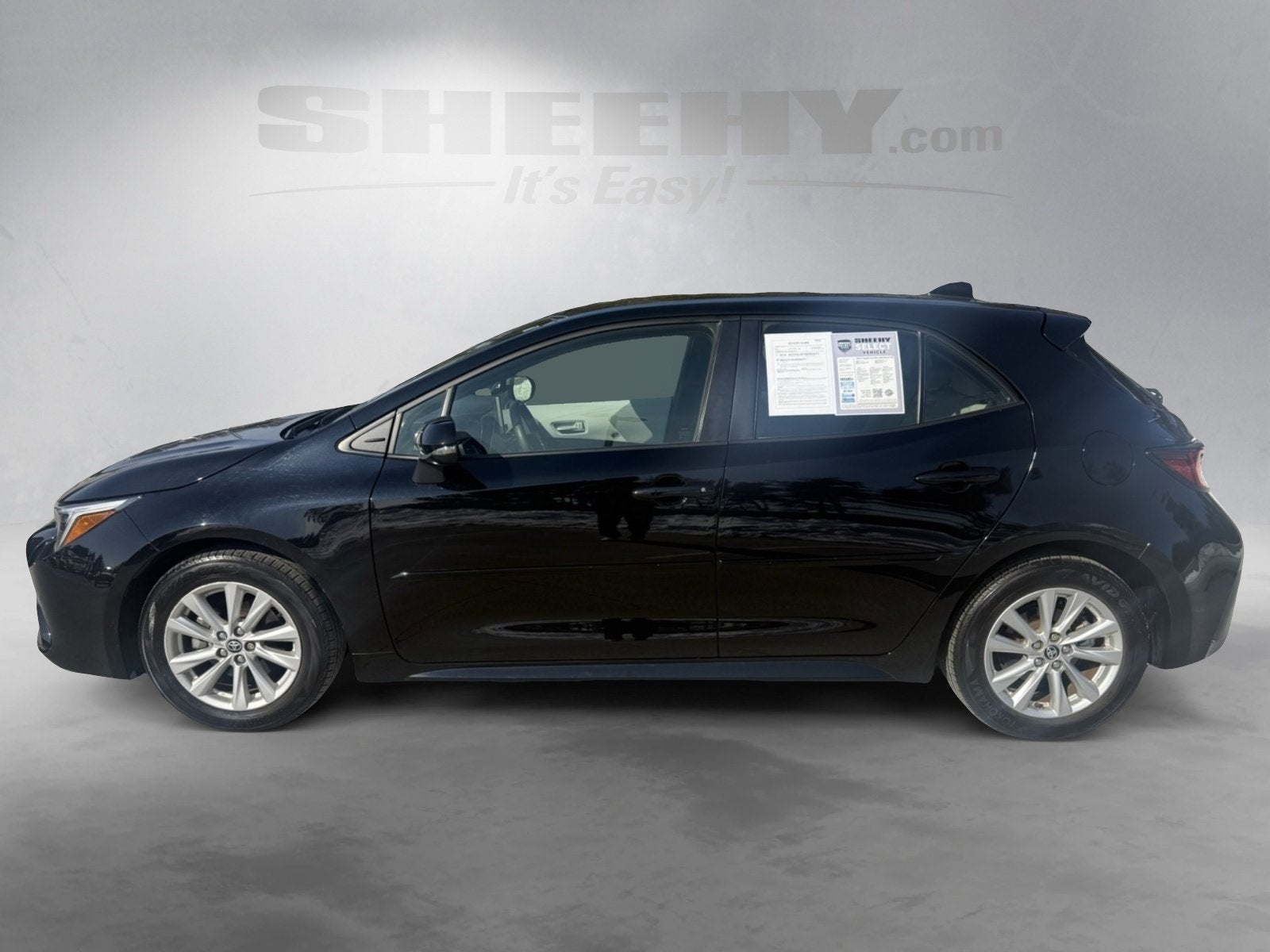 2023 Toyota Corolla Hatchback SE