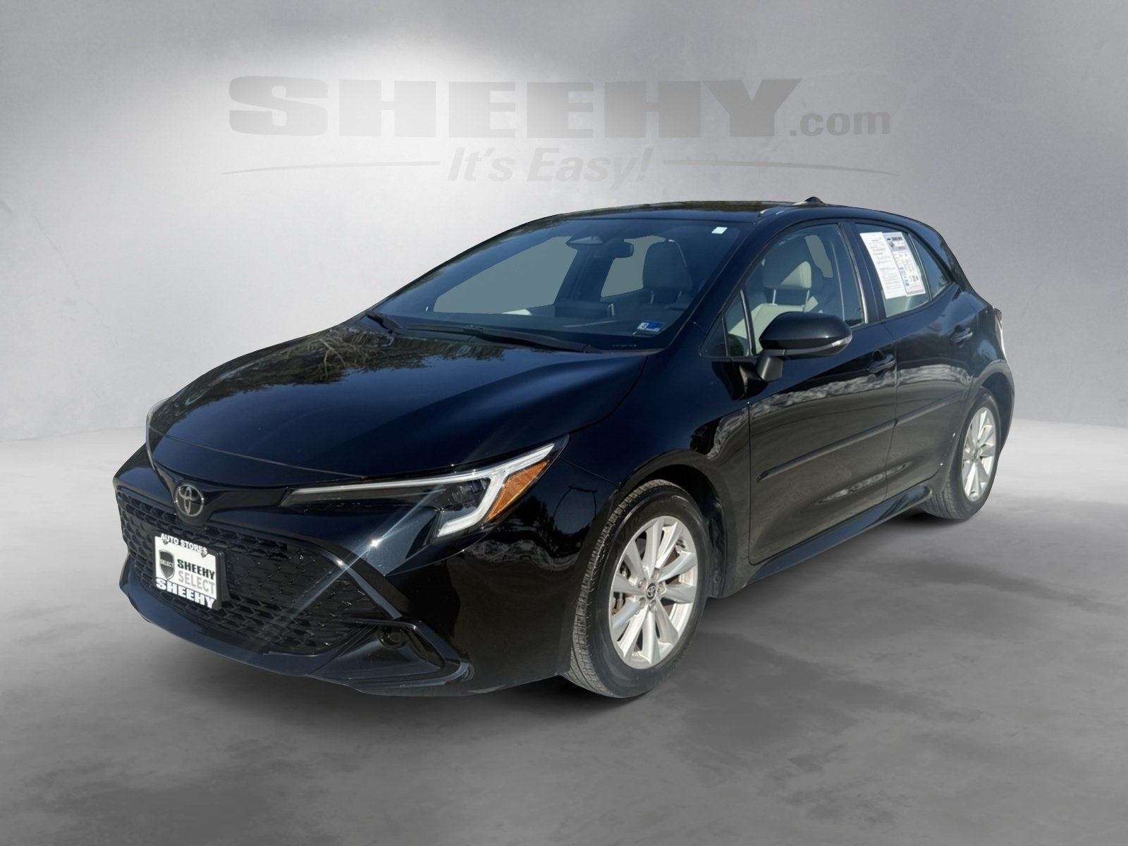 2023 Toyota Corolla Hatchback SE