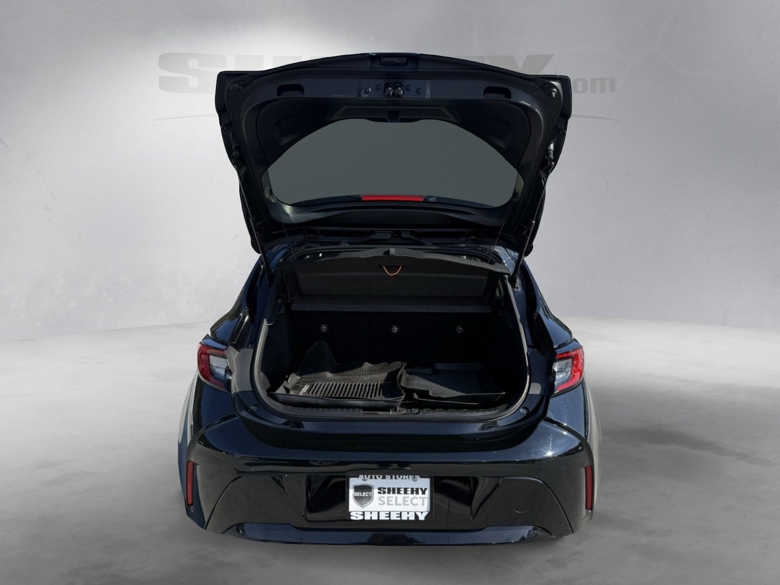 2023 Toyota Corolla Hatchback SE