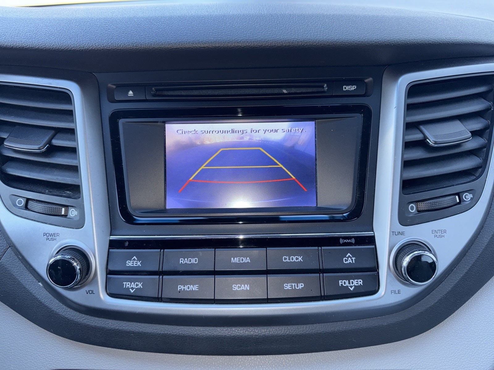 2016 Hyundai Tucson SE