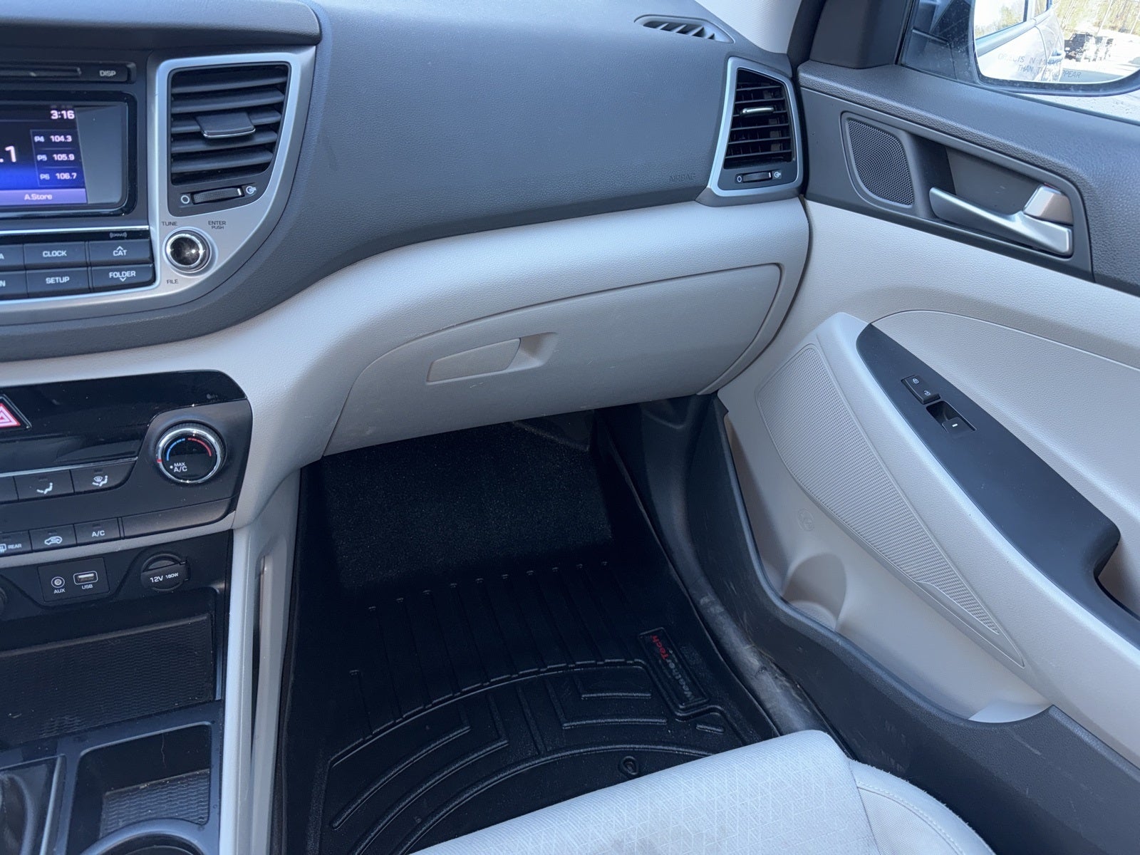 2016 Hyundai Tucson SE