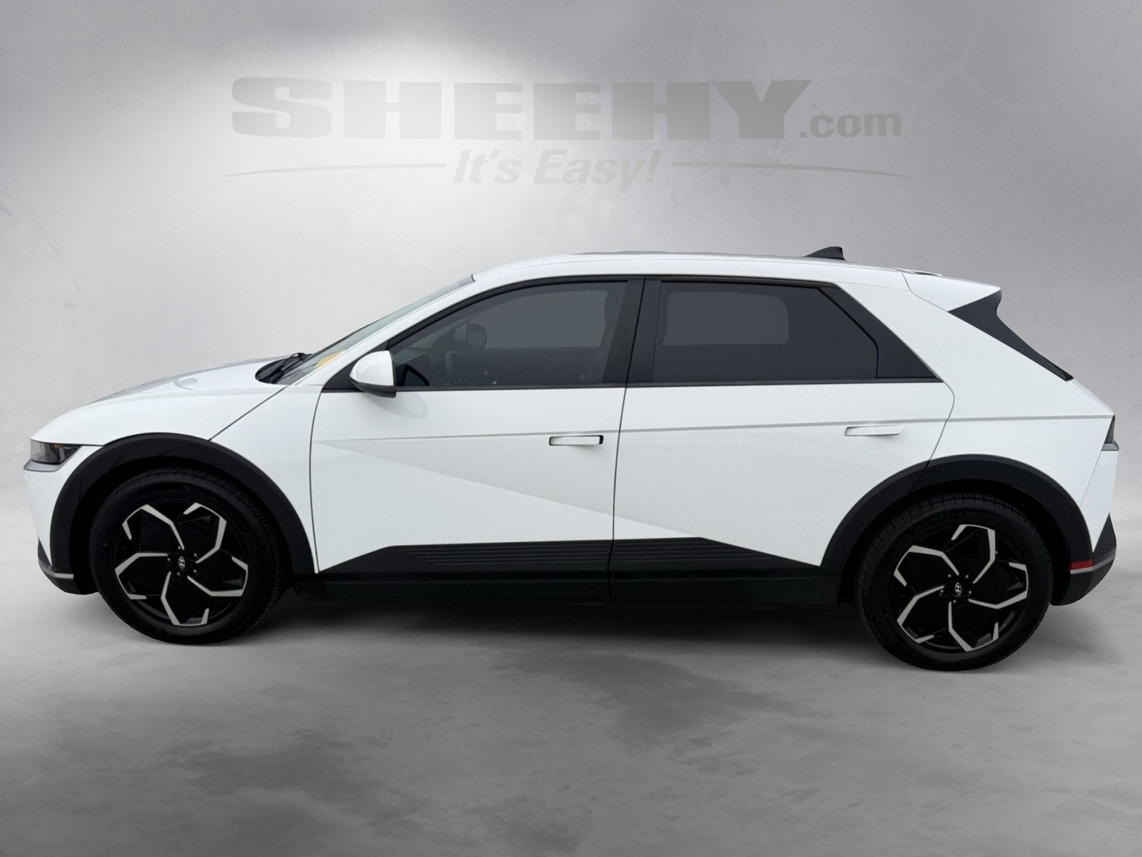 2022 Hyundai IONIQ 5 SE