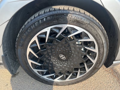 2024 Hyundai IONIQ 5 Limited