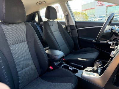 2016 Hyundai Elantra GT Base