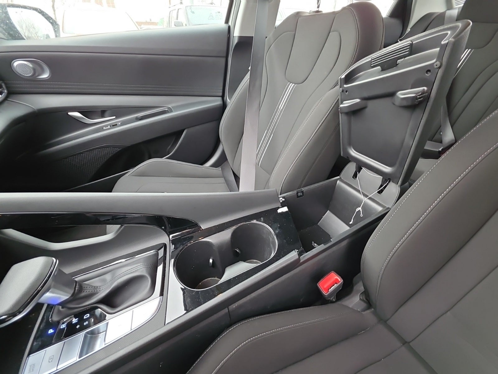 2024 Hyundai Elantra Hybrid Blue