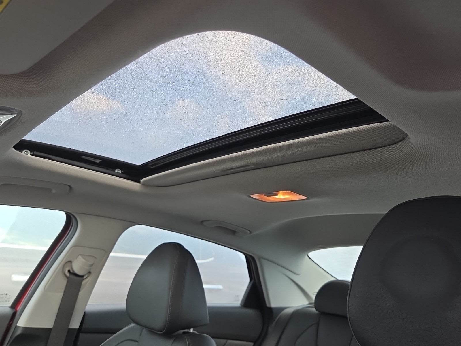 2022 Hyundai Elantra Limited