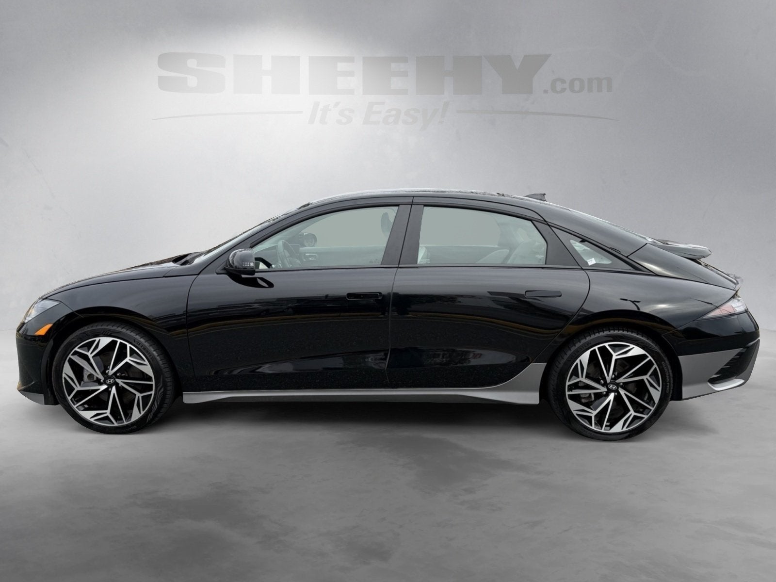 2023 Hyundai IONIQ 6 SEL