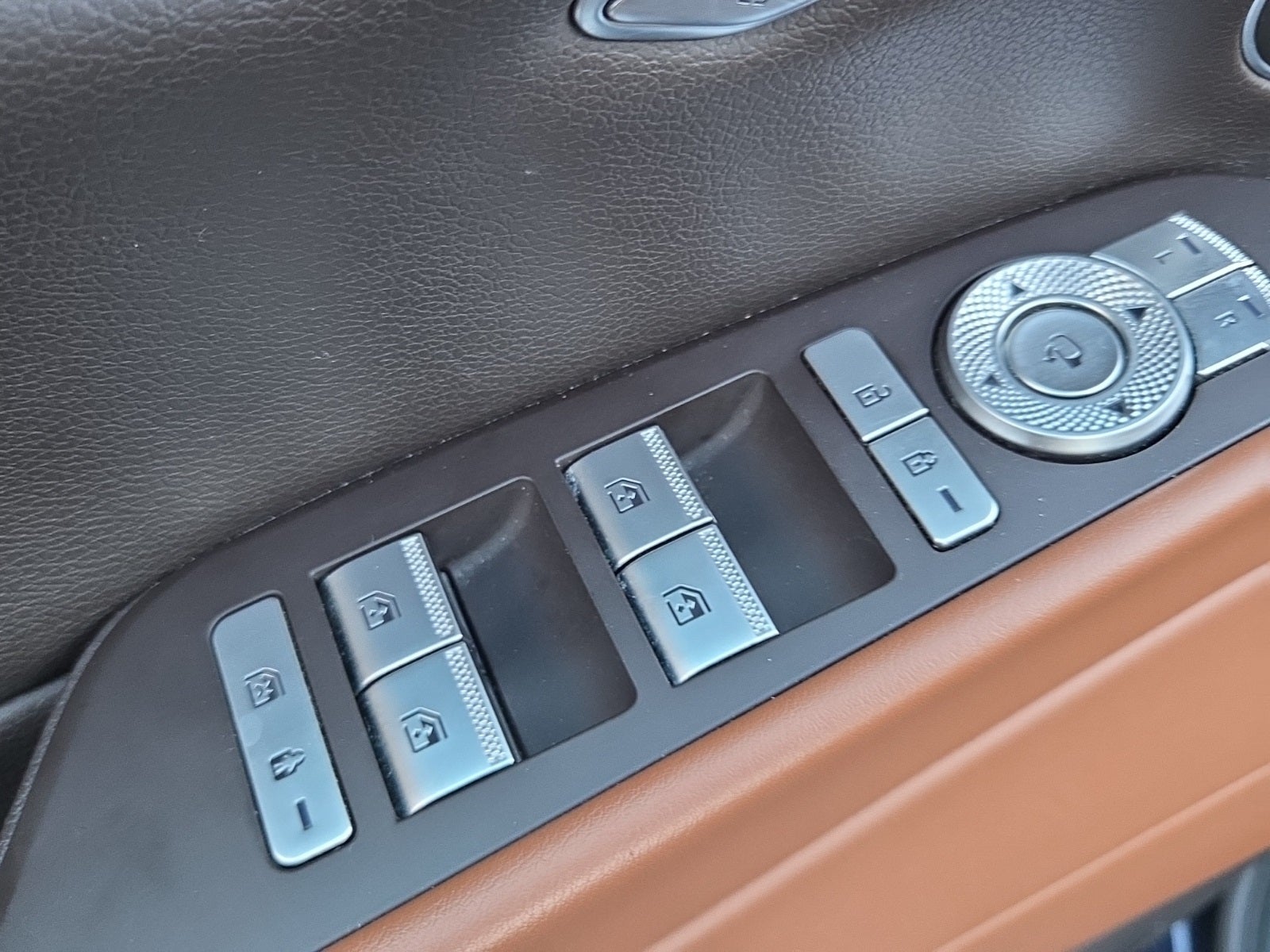 2023 Genesis G80 2.5T