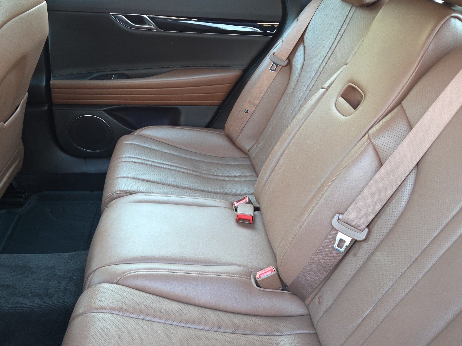 2023 Genesis G80 2.5T