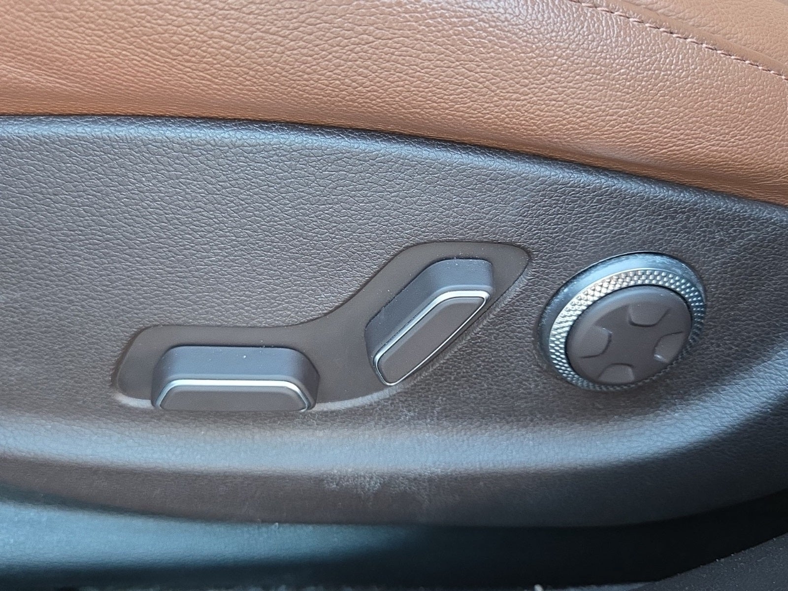 2023 Genesis G80 2.5T