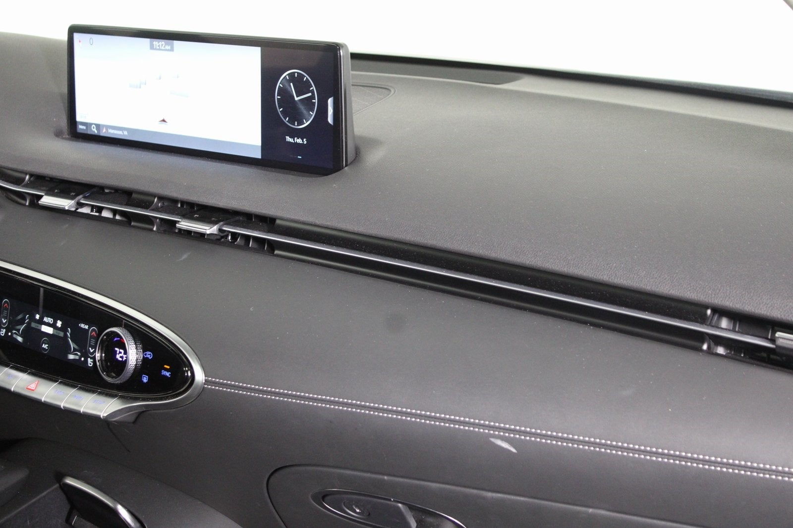 2025 Genesis GV70 2.5T