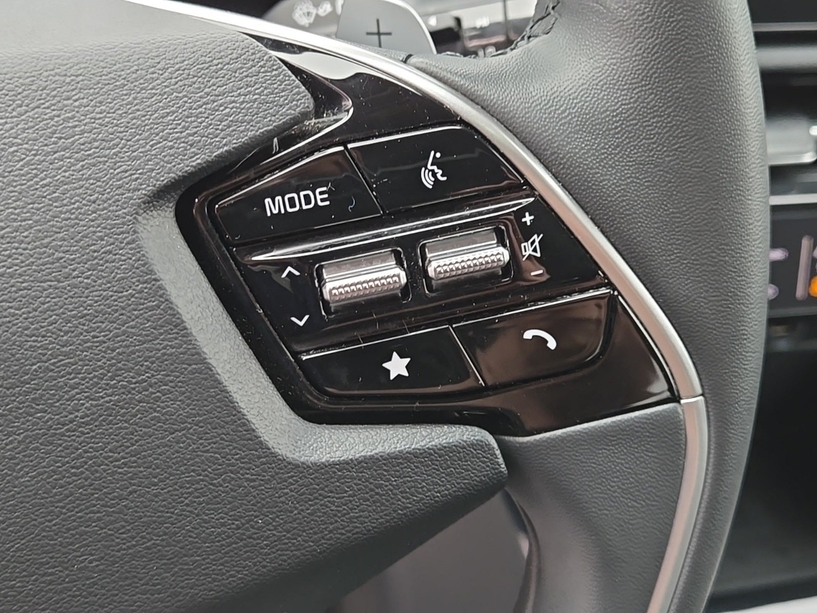 2023 Kia Niro EX Touring