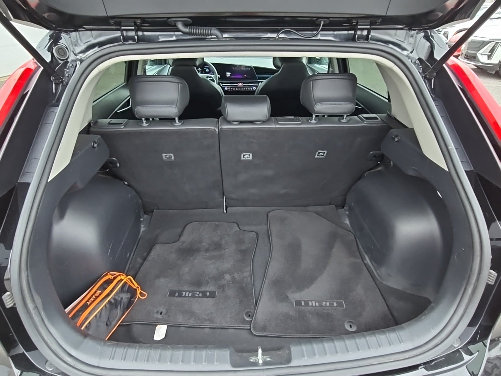 2023 Kia Niro EX Touring