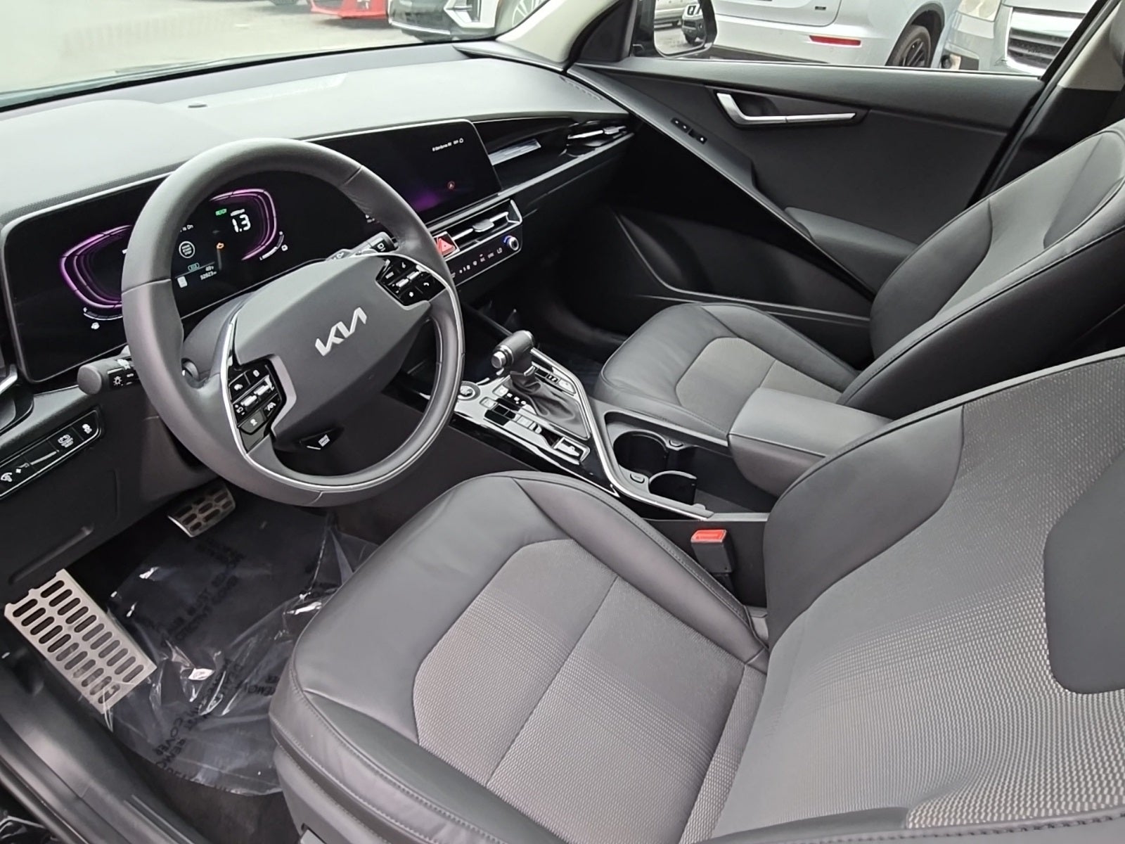 2023 Kia Niro EX Touring