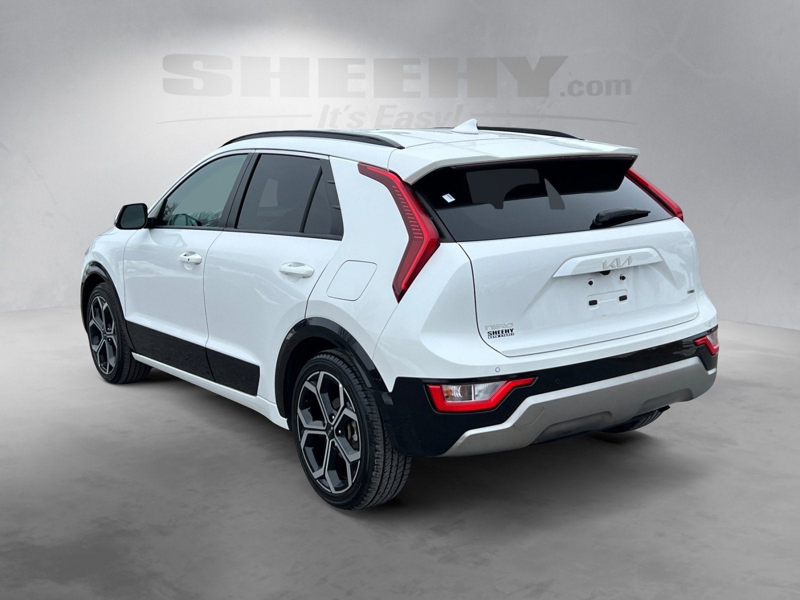 2023 Kia Niro EX Touring