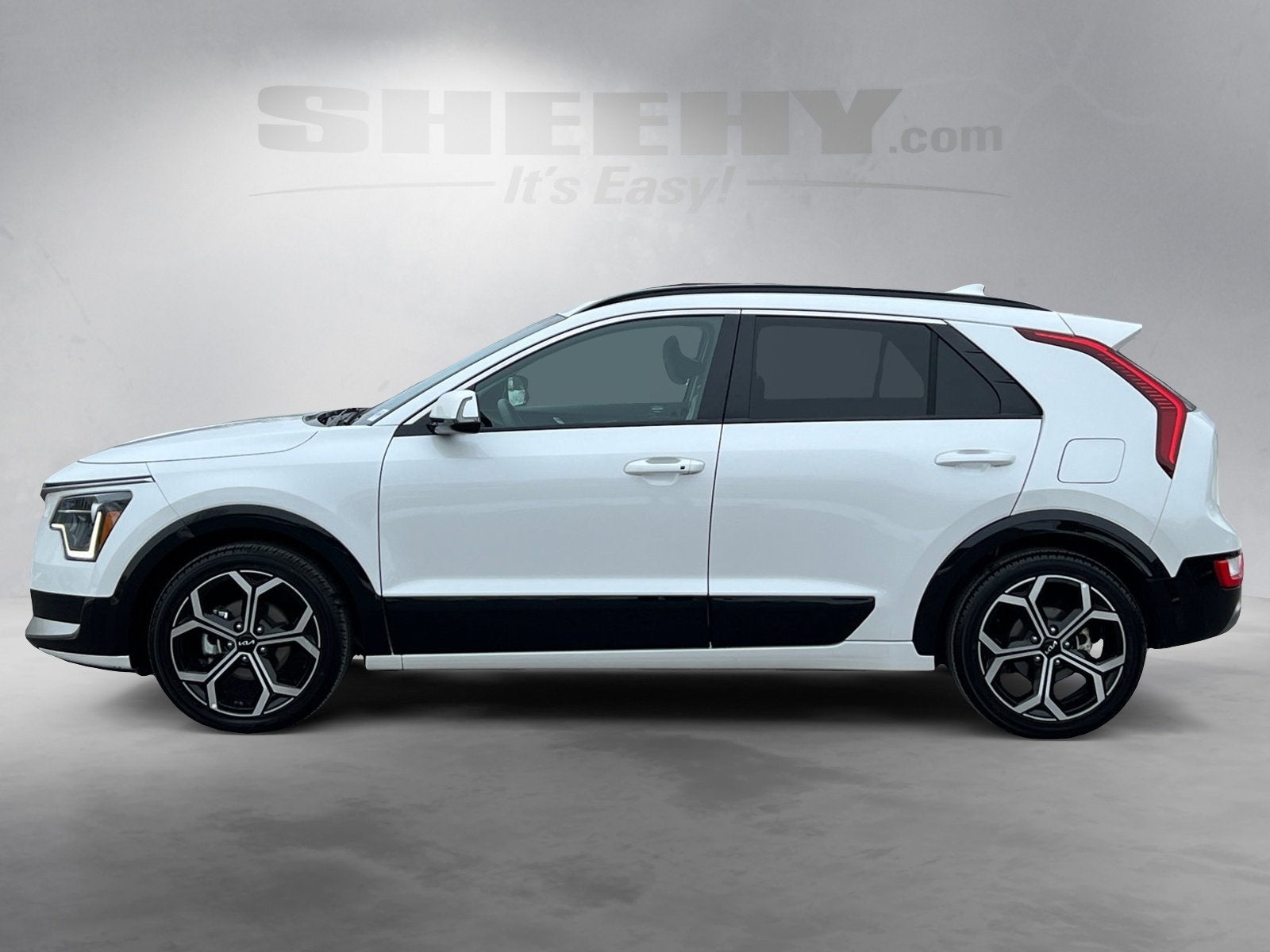 2023 Kia Niro EX Touring