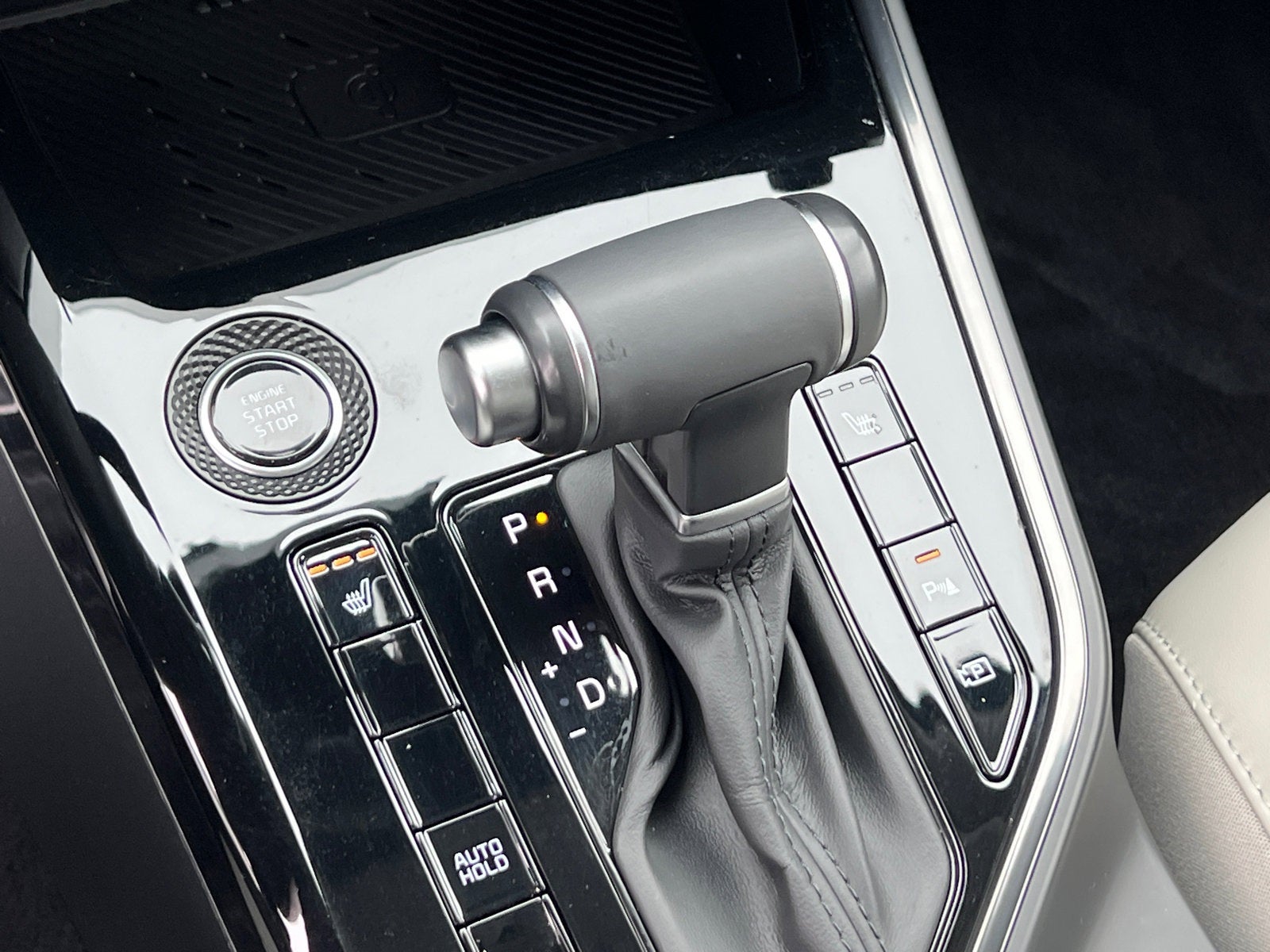 2023 Kia Niro EX Touring